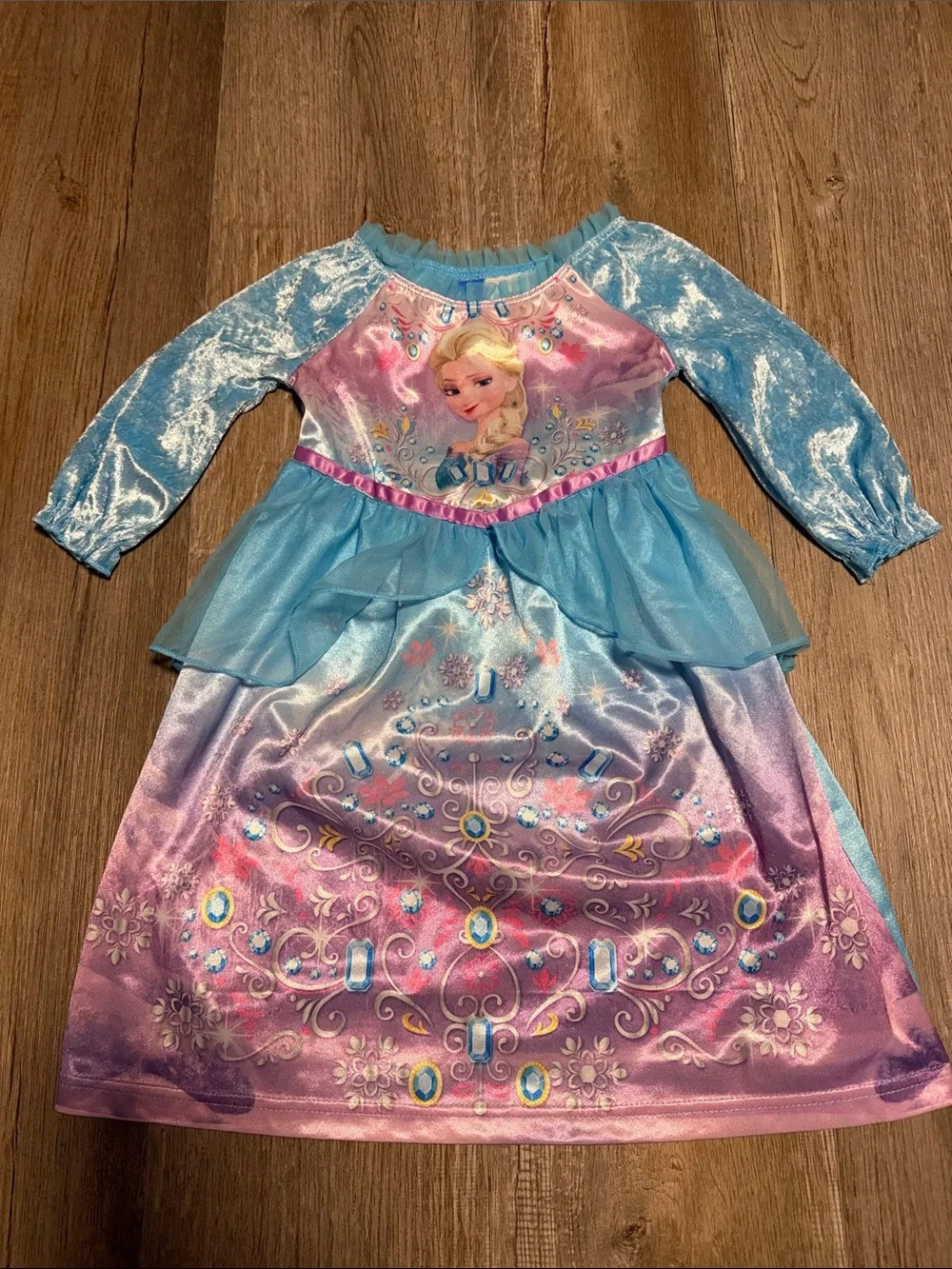 Disney Frozen Elsa long-sleeve character nightgown
